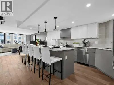 Welcome to Meridian Cove, a fully rainscreened (2023) concrete bldg in Fairview. This exquisitely re...