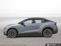 This Nissan LEAF has a strong Electric engine powering this Automatic transmission. *This Nissan LEA... (image 2)