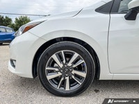 | Blind Spot Warning | Brake Assist | Electronic Stability Control | Front Wheel Independent Suspens... (image 8)