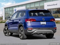 Discover this pristine 2024 Volkswagen Taos Highline, boasting an incredibly low 90 kilometers on it... (image 3)