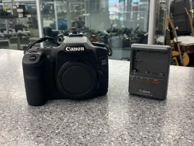 Canon 50D DSLR Camera Item# 1386990 - Body only no lens - Includes 1 battery and charger - Great and...