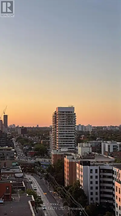 1202 - 270 DUFFERIN STREET Toronto (South Parkdale), Ontario
