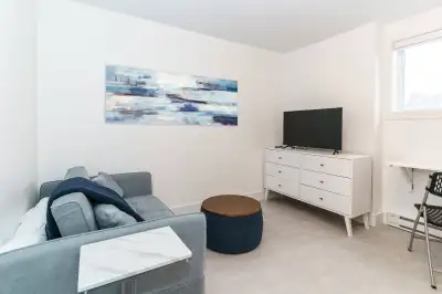 Bachelor Apartment Huntsville