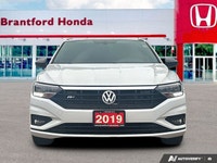 Embrace a more connected and efficient journey with the 2019 Volkswagen Jetta Highline, designed to... (image 9)