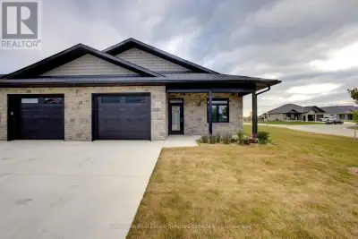 Welcome to easy, carefree living in this beautifully designed 2-bedroom, 2-bathroom bungalow condo,...