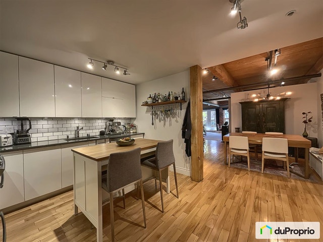 $550,000 - Condominium in Mercier / Hochelaga / Maisonneuve — photo 1