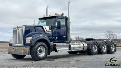 Heavy truck - # STOCK: C-37428 2024 KENWORTH W990 CAMION DE VILLE TRIDEM 2024 KENWORTH W990 DAY CAB...