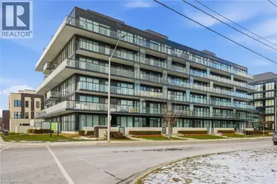 Beautiful 1 Bedroom plus Den condo in Burlington’s sought after Aldershot community. This bright “Ch...
