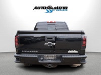 SAFETY INCLUDED LOCAL ONTARIO CAR 20 SERVICE RECORDS Very Clean Chevrolet Silverado 1500 High Countr... (image 4)