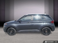 2023 Hyundai Venue Le Hyundai Venue 2023 est un VUS sous-compact conçu principalement pour la condui... (image 1)