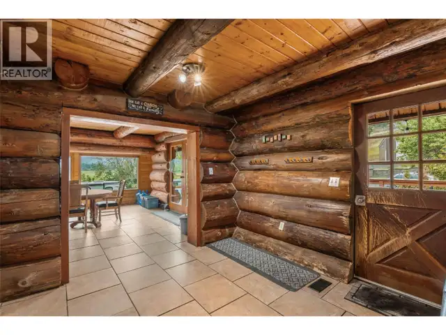 601 Yellowhead Highway S McLure, British Columbia in Houses for Sale in Kamloops - Image 11