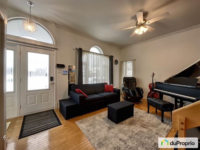 $535,000 - Split Level in Drummondville (St-Charles-De-Drummond) — photo 3