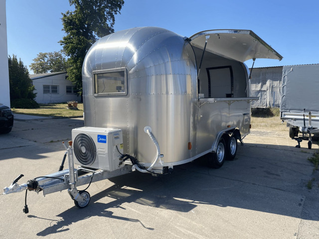 Concession Trailers food truck 15ft in Industrial Kitchen Supplies in Burnaby/New Westminster - Image 4