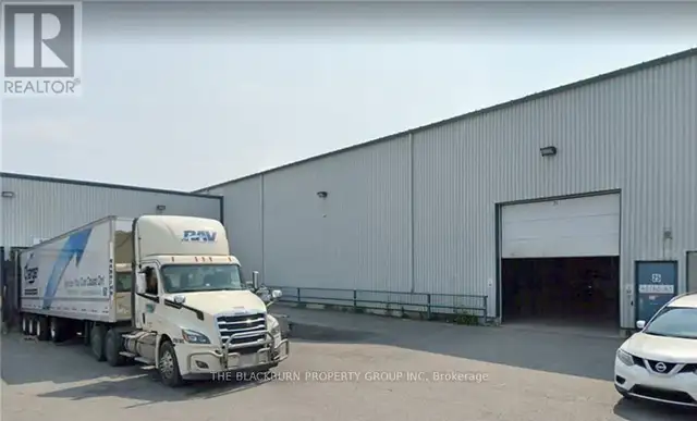 25 - 110 BENTLEY AVENUE Ottawa, Ontario in Commercial & Office Space for Rent in Ottawa - Image 2