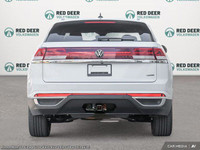 Discover the perfect blend of style, space, and performance with the Volkswagen Atlas Cross Sport. T... (image 4)