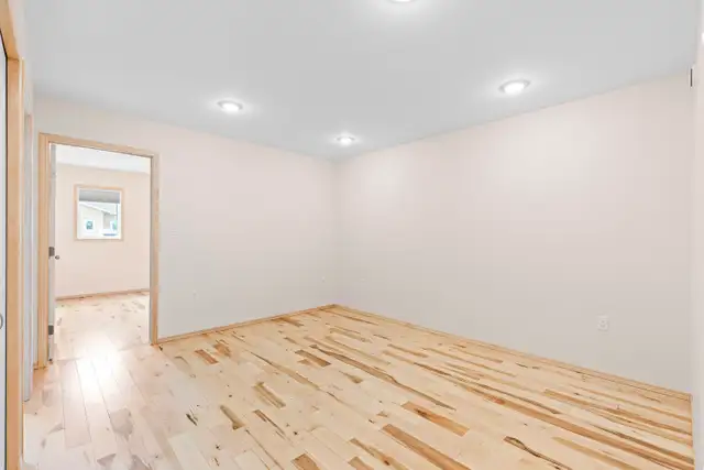 NO CONDO FEES Gorgeous Townhome w Realtor® Tamara Cromarty in Houses for Sale in Whitehorse - Image 26