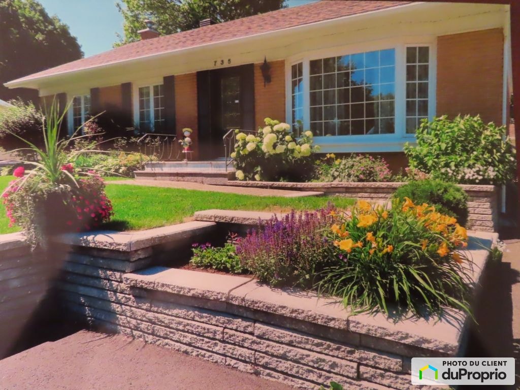 $549,000 - Bungalow for sale in Charlesbourg — photo 1
