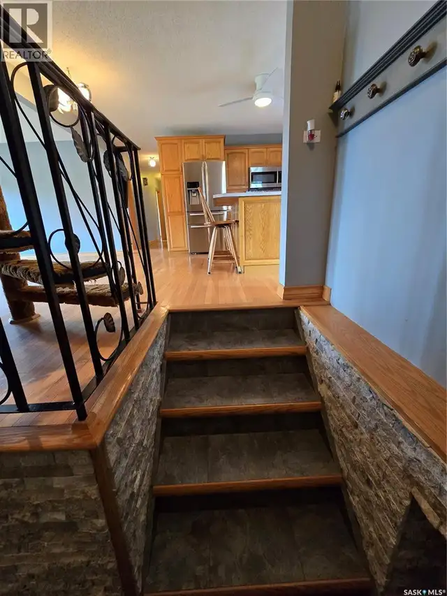 Muchowski Acreage Montmartre, Saskatchewan in Houses for Sale in Regina - Image 9