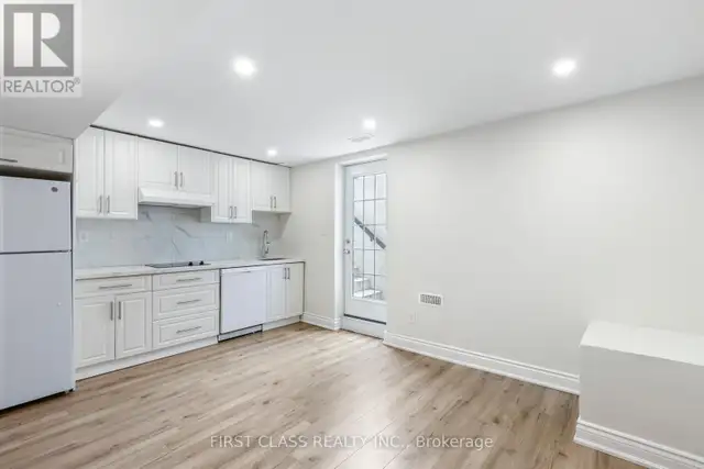 BASEMENT - 802 YATES DRIVE Milton (CO Coates), Ontario in Long Term Rentals in Oakville / Halton Region - Image 4