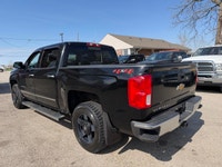 Looking for a powerful and luxurious pickup truck that can handle anything you throw its way? Feast... (image 4)