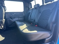 THIS 0NE OWNER RAM 1500 BUILT TO SERVE CREWCAB COMES WITH A 5.7 V8 HEMI. HEATED BUCKET SEATS, REMOTE... (image 9)