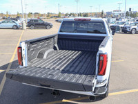 Welcome to Sherwood Buick GMC! This GMC Sierra 3500HD delivers a Turbocharged Diesel V8 6.6L/ engine... (image 7)
