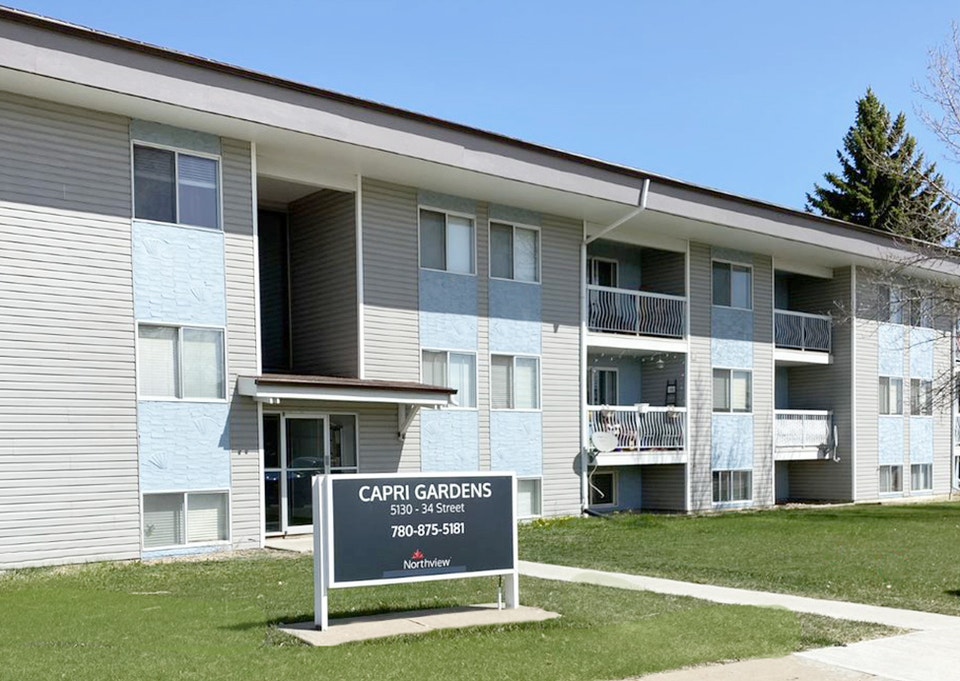 Capri Gardens - 2 Bedroom 1 Bath Apartment for Rent 5