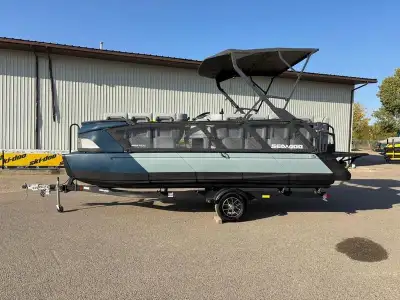 Only 20.3 Hrs! Includes Front Trailering Cover, Mooring Cover, Wake/Ski Pilon, Garmin Transducer, Do...