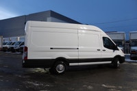 2025 Ford Transit Cargo Van AWD / 4X4 / 13.000 KM / 2025 FORD TRANSIT T-250 CARGO TOIT HAUT 148EL AL... (image 4)