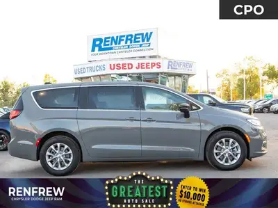 Used 2025 Chrysler Pacifica Select with AWD, no accidents, Apple CarPlay/Android Auto for sale in Ca...