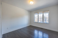 Set in Toronto’s prestigious Forest Hill neighbourhood, A modern set of midrise and townhome apartme... (image 3)