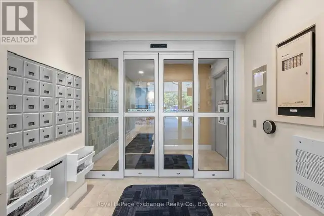 202 - 200 HARBOUR STREET Kincardine, Ontario in Condos for Sale in Owen Sound - Image 5