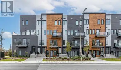 Rare dual-income or multi-gen opportunity! Stunning, bright corner condo townhome featuring 2 self-c...