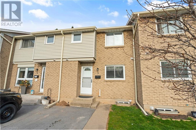 6767 THOROLD STONE Road Unit# 5 Niagara Falls, Ontario in Condos for Sale in St. Catharines - Image 3