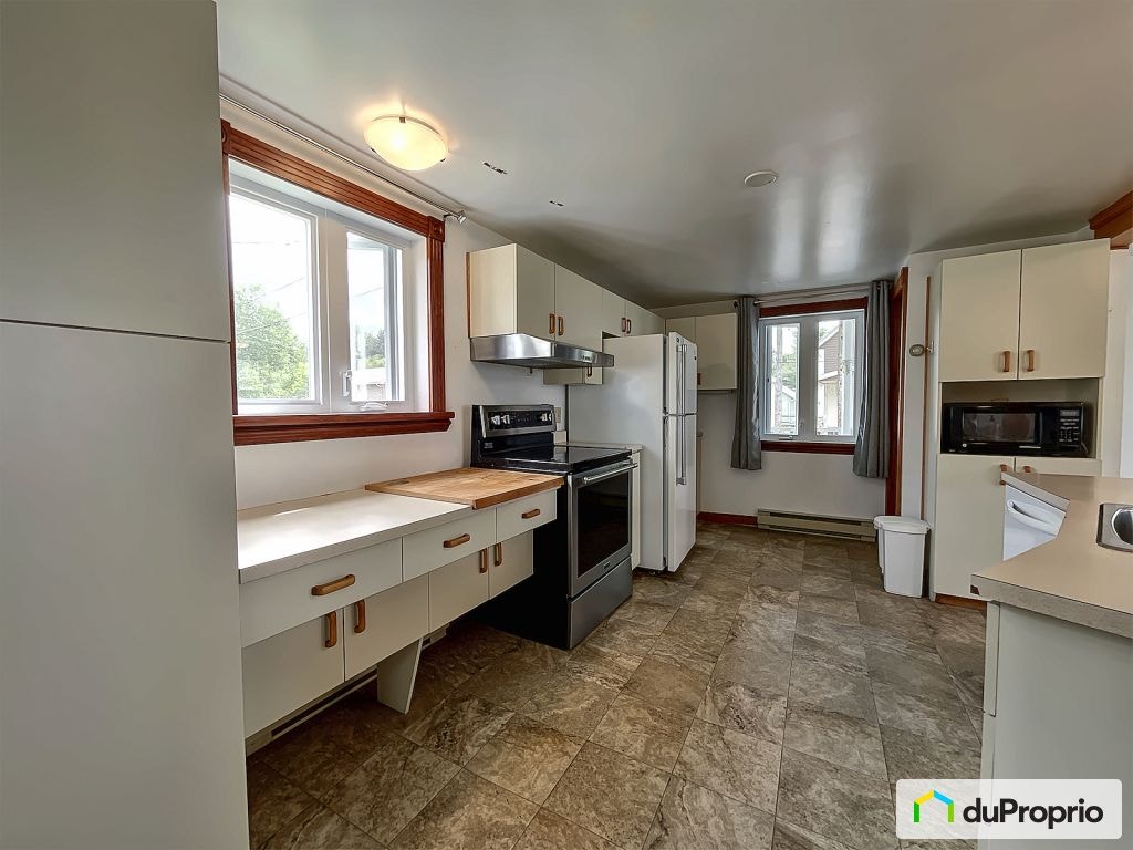 $249,500 - 2 Storey for sale in Mandeville — photo 3