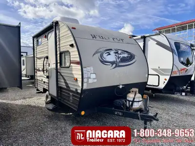 Year: 2017 Stock Number: UX7181 Status: PreOwned Weight: 2452 Lbs. Length: 15 ft Sleeps: 3 Included...