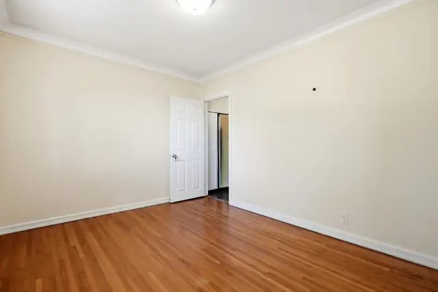 5 Bedrooms & 3 Bathrooms - Close to Wascana Park in Houses for Sale in Regina - Image 12