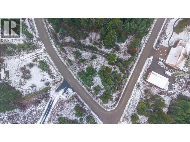 Lot 74 Sunset Drive Eagle Bay, British Columbia in Land for Sale in Kamloops - Image 2