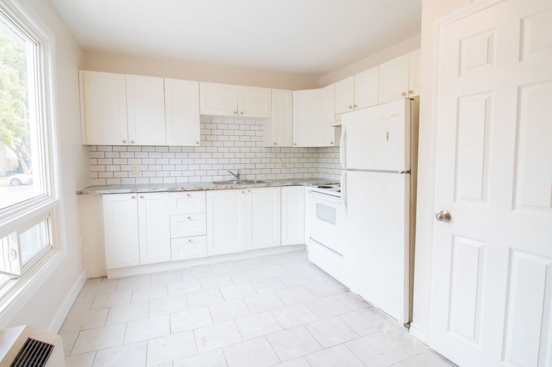 **COZY** 1 BEDROOM APARTMENT IN ST. CATHARINES!! Long Term Rentals St. Catharines Kijiji