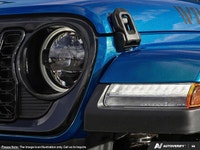 This Jeep Gladiator delivers a Regular Unleaded V-6 3.6 L/220 engine powering this Automatic transmi... (image 6)