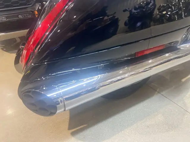 2008 Victory Motorcycles Vision Tour in Sport Touring in Guelph - Image 8