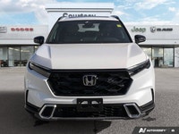 Don't miss your chance to own a pristine, nearly new CR-V! Sourced from Honda Financial Services, th... (image 8)
