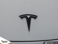 Highlights include: Loaded with leather seating, panoramic glass roof, navigation, backup camera, ba... (image 8)
