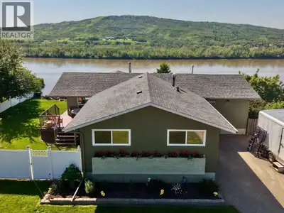 Some homes offer a place to live. This one offers a place to truly experience the beauty of Peace Ri...