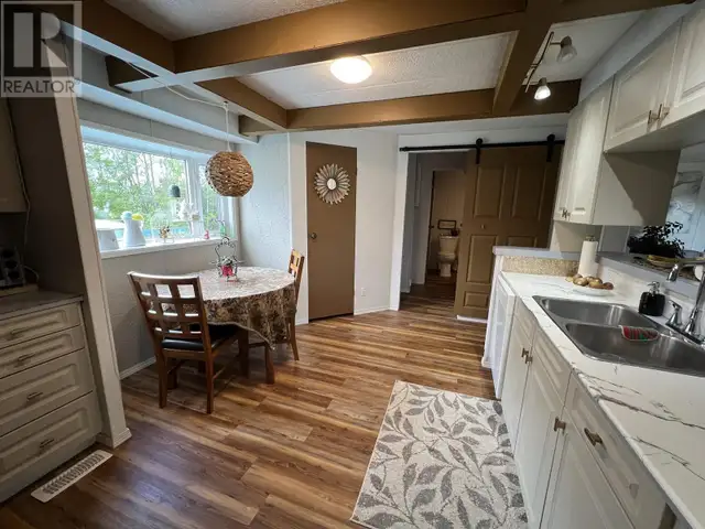 6912 OLD ALASKA HIGHWAY Fort Nelson, British Columbia in Houses for Sale in Fort St. John - Image 9