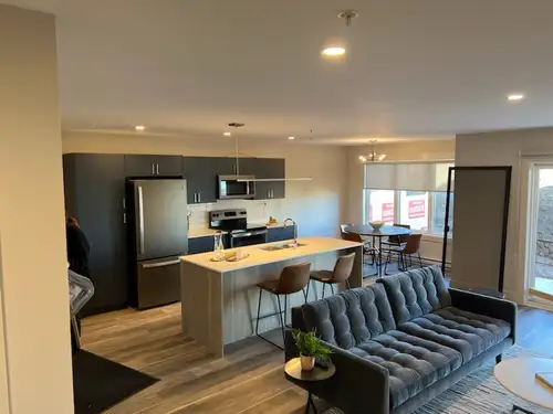 Large 2 bedroom with den for Rent call Baxter 2928084. New construction and 4th floor views of the S...