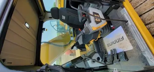 CAT 330 - 2022 in Heavy Equipment in Saskatoon - Image 7