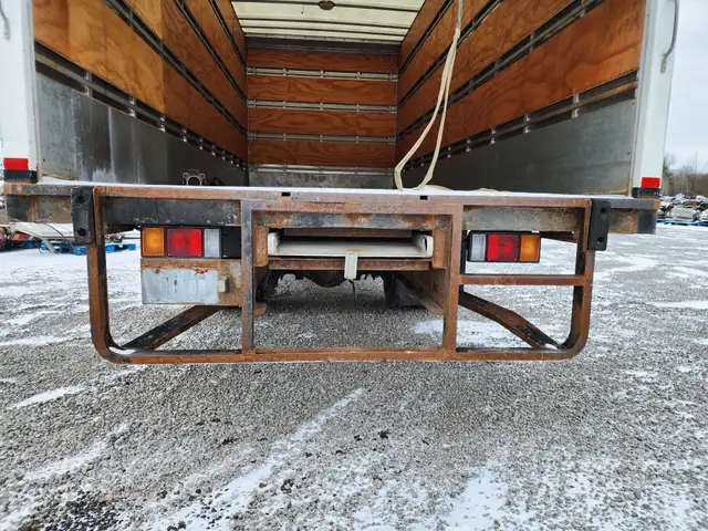 Hino 195 21ft Van Body - Stock #: HI-0824-10 in Heavy Equipment Parts & Accessories in Hamilton - Image 10