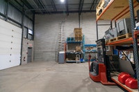 ENTREPÔT À LOUER À LAVAL - 2457PI2 Contactez François au 438-806-9379 pour réserver votre espace com... (image 4)