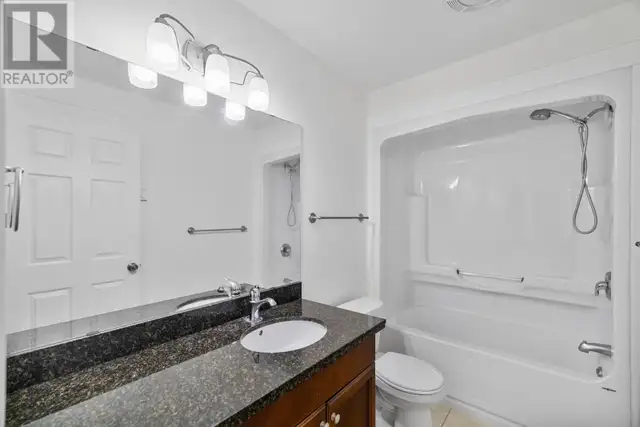 328 A Queen Street Charlottetown, Prince Edward Island in Condos for Sale in Charlottetown - Image 21